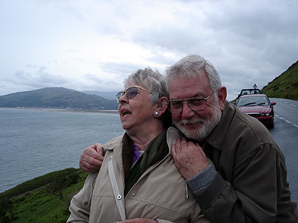 uk2-parents-road-wales-7795