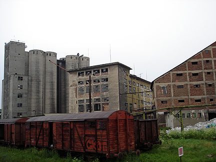 train1-ruins-8852