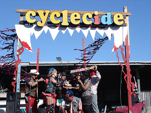 cyclecide-stage-9878