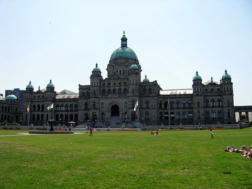 bc-parliament_3067