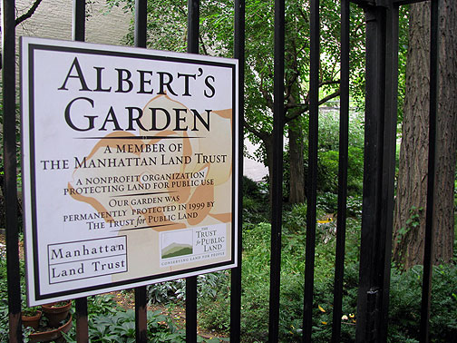 alberts-garden_3894