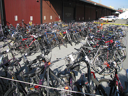 bikeparking-greenfest_5321 San Franciscan green shoppers like their bicycles!