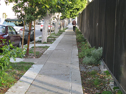 so-side-18th-pge_5907 South side of 18th Street just east of Shotwell, side of PG&E property.