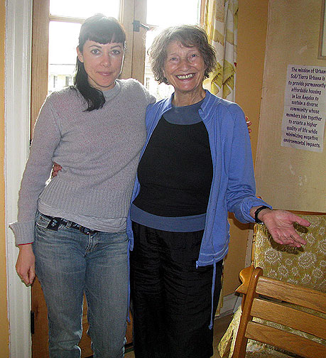 andrea-and-lois_7243 Andrea and Lois, my charming hosts at the Ecovillage!