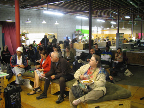 farmlab_interior-right_7145 The right side of the presentation area in FarmLab.