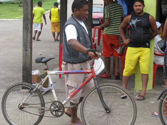 man-walks-bike_7055 Bike walks Man...