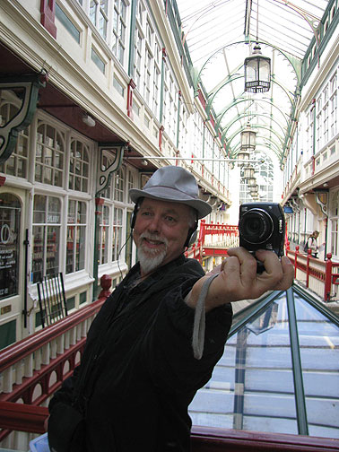 castle-arcade-cc-in-mirror_8224 Me shooting myself in a mirror in the Castle Arcade. We were told that all photography in the Arcades is illegal and banned! So most of us went out and took a lot more photos!
