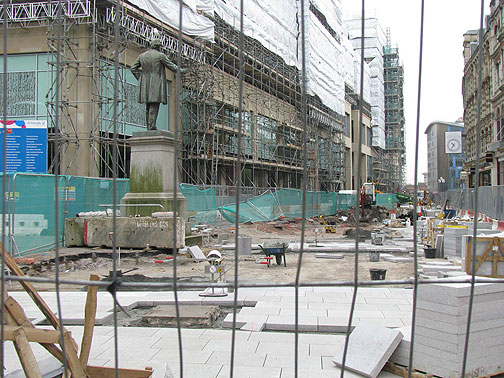 statue-in-construction-zone_8149 Statue enclosed by construction of the St. David's Grand Arcade, a likely Disneyesque or Las Vegas-like impersonation of the real things (see below).