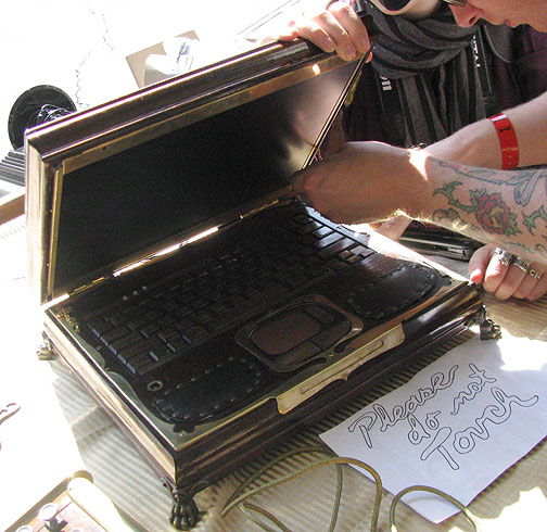 front-of-steampunk-laptop_9624 Steampunk laptop?!?