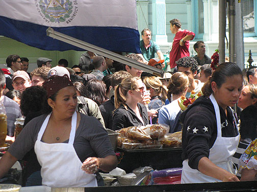 streetfood_estrellitas_1368 There were plenty of newly incubated businesses too, like Las Estrellitas with their big Salvadoran flag over the booth.