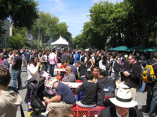 streetfood_public-space_1380 The Chinese Elms along Folsom made a natural canopy for the Streetfood Festival.