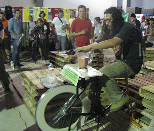 bici-licuadora-for-raffle_2037 Bici Licuadora (blender) for raffle at the Congress.