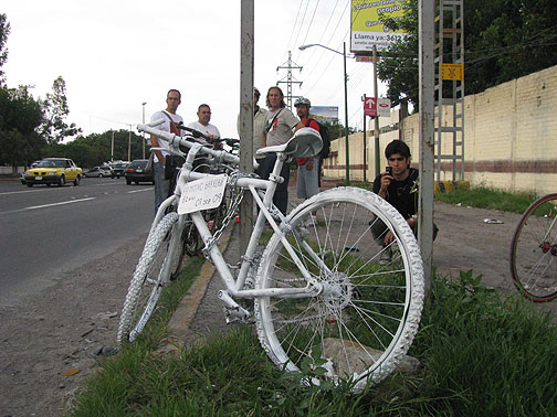 ghost-bike-with-friends-behind_2231 Since our friends in Guadalajara started installing "ghost bikes" to commemorate killed cyclists, they've already had to put up 5, and it's only been a little over a month!