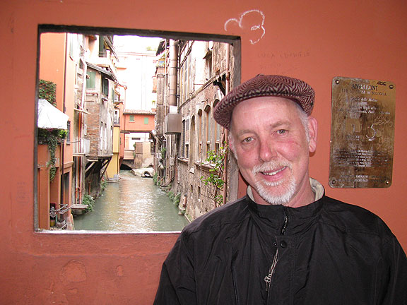 cc-at-secret-window-on-canal_9721