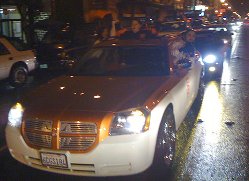 Cream-colored-jersey-car-Giants-NLCS-Champs-celebration-on-Mission-Street-2010-034