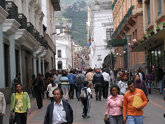 busy-ped-zone-historic-center_2614