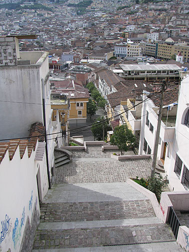 view-down-stairs-from-Mosaico-to-Catedral_2897
