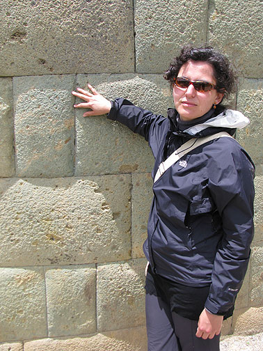 Adri-at-Ingapirca-stonework_3856