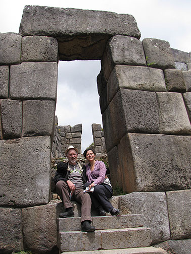 cc-and-adri-in-portal_4563