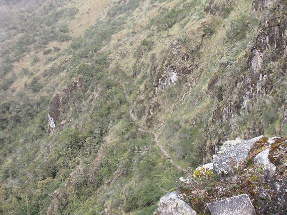 trail-to-Sayacmarca_5088