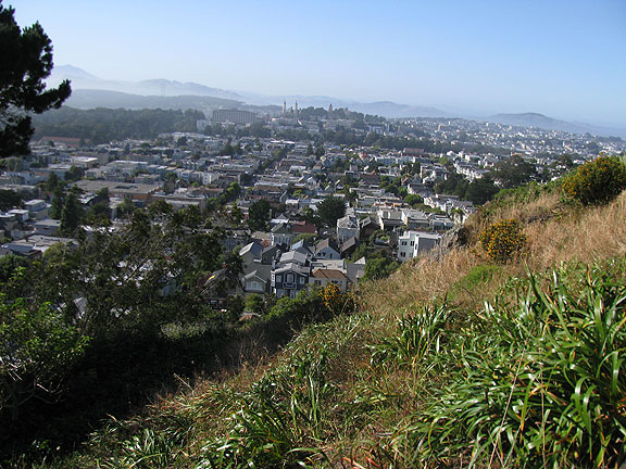 view-north-from-Tank-Hill-slope-over-Haight_2567