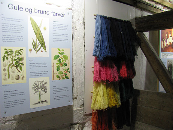 dye-display_8458