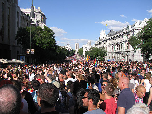 gay-pride-madrid-June-2012_9500