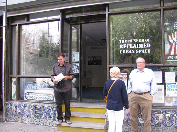 Bill and a couple of the other folks on our tour outside the Museum of Reclaimed Urban Space.