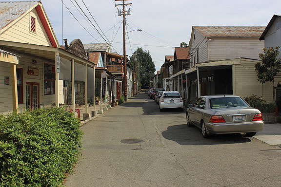 We came to Locke, an amazing relatively intact (though very touristified) town that was once an entirely Chinese community. Somehow the old wooden structures have survived floods and levee breaks for all these decades.