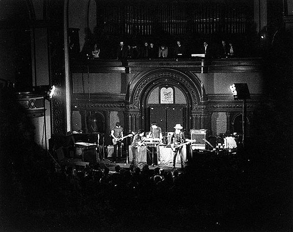 A 1979 show of the Flamin' Groovies at the Temple Beautiful, a converted former synagogue next door to Jim Jones' People's Temple on Geary near Fillmore. Photo: © Jeanne Hansen 2015